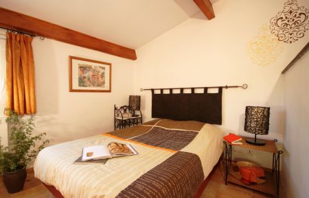Chambre d'hôtes n°84G1571 L'Isle-sur-la-Sorgue - Vaucluse - photo