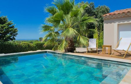 G&icirc;te n&deg;84G2920 Saint-Pierre-de-Vassols - Vaucluse - Piscine