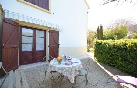 G&icirc;te n&deg;84G4084 M&eacute;thamis - Vaucluse - photo