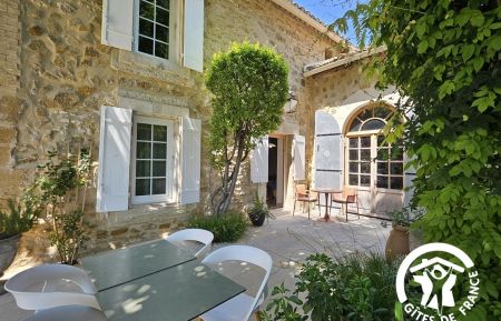 G&icirc;te n&deg;84G3760 Althen-des-Paluds - Vaucluse - photo