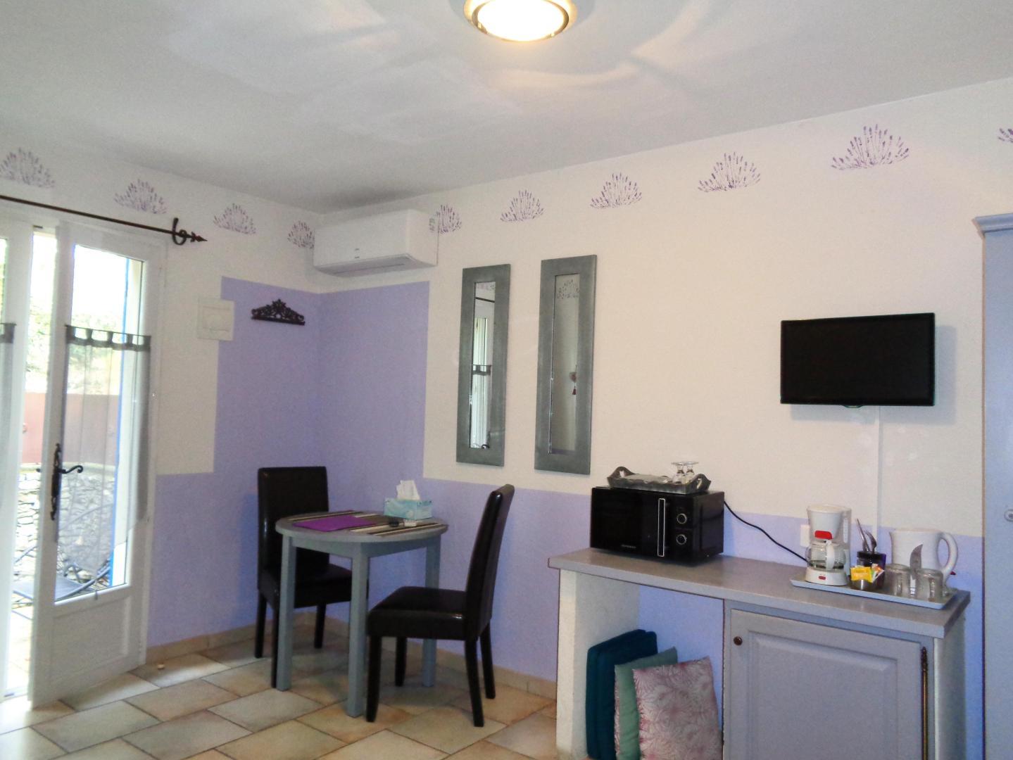 espace kitchenette chambre Provence photo 13