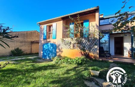 G&icirc;te n&deg;84G3613 L'Isle-sur-la-Sorgue - Vaucluse - photo