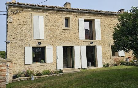 Gîte n°84G3703 Lagnes - Vaucluse - photo