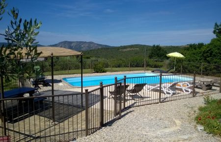 G&icirc;te n&deg;84G4349 Malauc&egrave;ne - Vaucluse - photo
