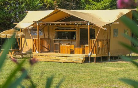 Tente lodge84G3755 Le Thor - Vaucluse - photo